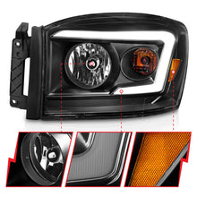 Cargar imagen en el visor de la galería, ANZO 06-09 Dodge RAM 1500/2500/3500 Headlights Black Housing/Clear Lens (w/ Light Bars)