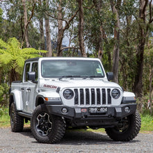 Cargar imagen en el visor de la galería, ARB 87-96 Jeep Wrangler YJ/ 97-06 Jeep Wrangler TJ Multi-fit Winch Bumper