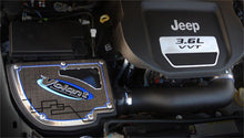 Cargar imagen en el visor de la galería, Volant 12-18 Jeep Wrangler 3.6L V6 Pro5 Closed Box Air Intake System