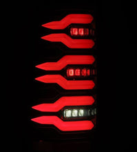 Cargar imagen en el visor de la galería, User 4