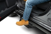 Cargar imagen en el visor de la galería, N-Fab 2022 Toyota Tundra Crew Max Cab All Beds SRW Predator Pro Steps Textured Black w/o Bed Access