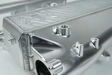 Cargar imagen en el visor de la galería, CSF Toyota A90/A91 Supra/ BMW G-Series B58 Charge-Air Cooler Manifold- Machined Billet Aluminum