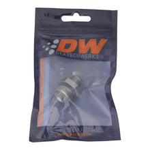 Cargar imagen en el visor de la galería, DeatschWerks 8AN ORB Male To 6AN Male Adapter (Incl O-Ring)