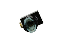 Cargar imagen en el visor de la galería, Aeromotive 5/16in Quick Connect with AN-06 port and 1/8in gauge port