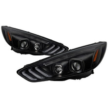 Cargar imagen en el visor de la galería, Spyder 15-18 Ford Focus Projector Headlights - Seq Turn Light Bar - Black PRO-YD-FF15-LBSEQ-BK