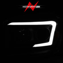 Cargar imagen en el visor de la galería, ANZO 06-09 Dodge RAM 1500/2500/3500 Headlights Black Housing/Clear Lens (w/ Light Bars)