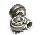 Cargar imagen en el visor de la galería, Garrett G30 Turbine Hsg Kit O/V V-Band / V-Band 0.61 A/R (Standard Rotation)