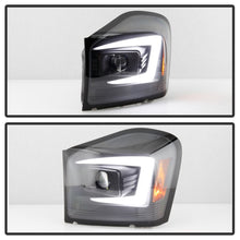 Cargar imagen en el visor de la galería, Spyder 04-06 Dodge Durango Projector Headlights - Black PRO-YD-DDU04-LB-BK
