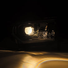 Cargar imagen en el visor de la galería, User 4