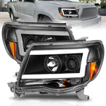 Cargar imagen en el visor de la galería, ANZO 05-09 Toyota Tacoma Projector Light Bar Style Headlights w/ C Light Bar