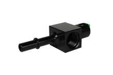 Cargar imagen en el visor de la galería, Aeromotive 3/8in Quick Connect with AN-08 port and 1/8in gauge port