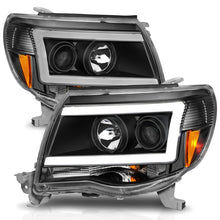 Cargar imagen en el visor de la galería, ANZO 05-09 Toyota Tacoma Projector Light Bar Style Headlights w/ C Light Bar
