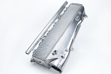 Cargar imagen en el visor de la galería, CSF Toyota A90/A91 Supra/ BMW G-Series B58 Charge-Air Cooler Manifold- Machined Billet Aluminum